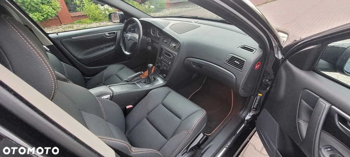 Volvo S60 - 18