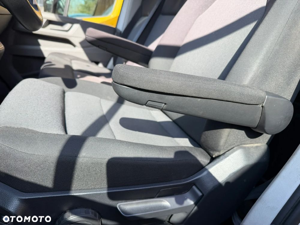 Volkswagen E-CRAFTER - 6