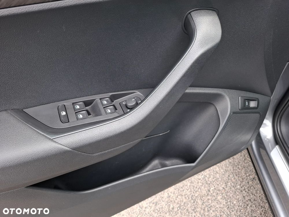 Skoda Karoq 1.5 TSI ACT GPF 4x2 Style DSG - 23