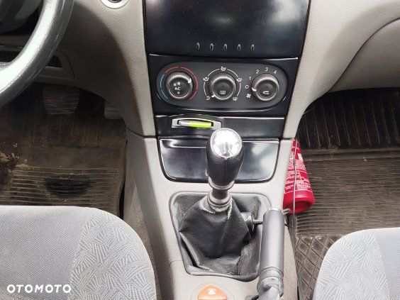 Renault Laguna - 13