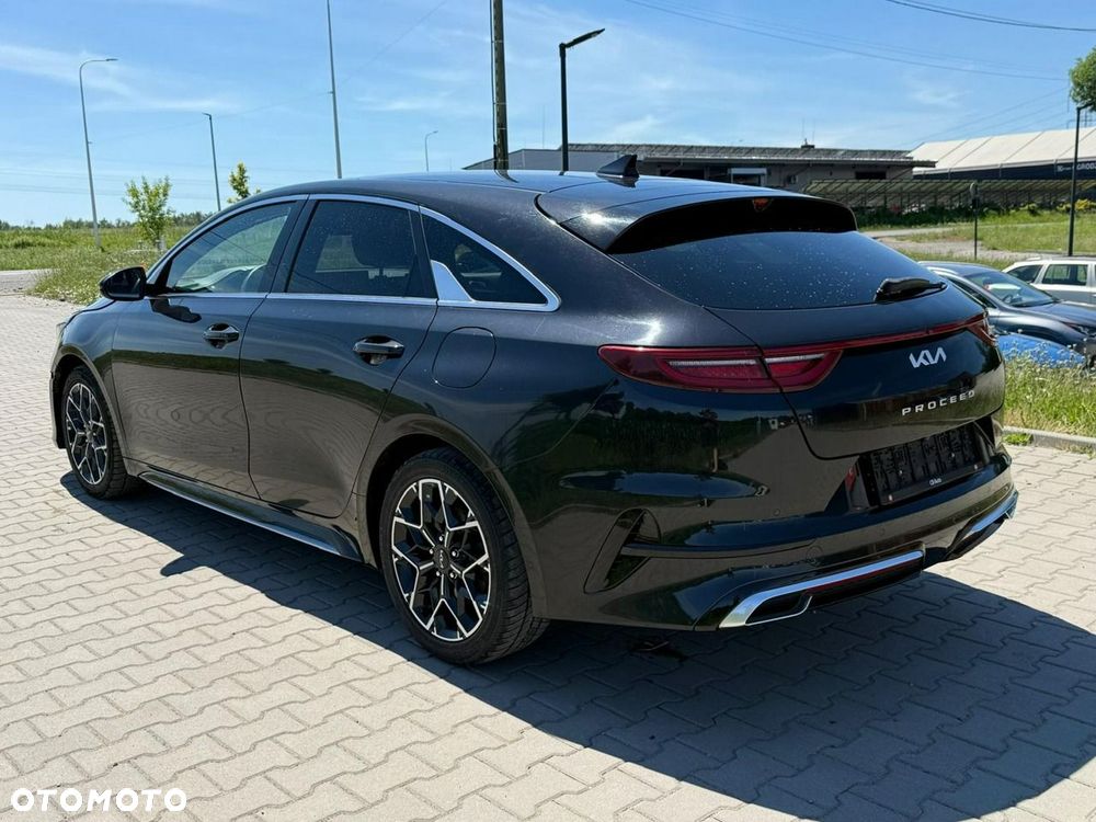 Kia ProCeed 1.5 T-GDI DCT7 OPF GT LINE - 4