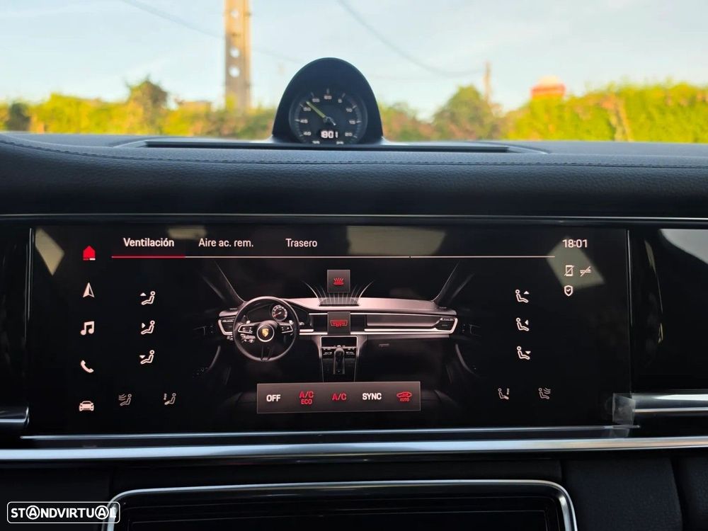 Porsche Panamera 4S E-Hybrid Executive - 26