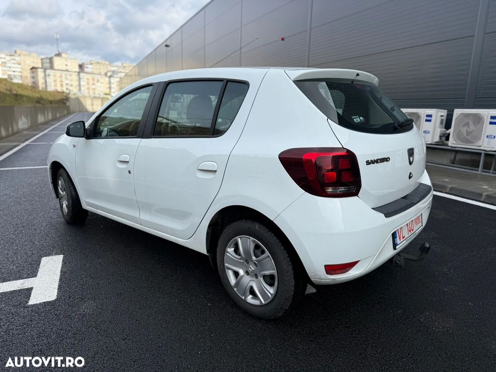 Dacia Sandero - 4