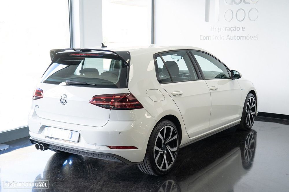 VW Golf 2.0 TDI GTD DSG - 6