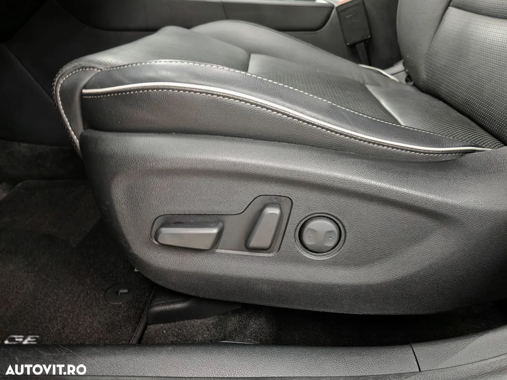 Kia Sportage 2,0 CRDI AWD Aut. Platinum - 25