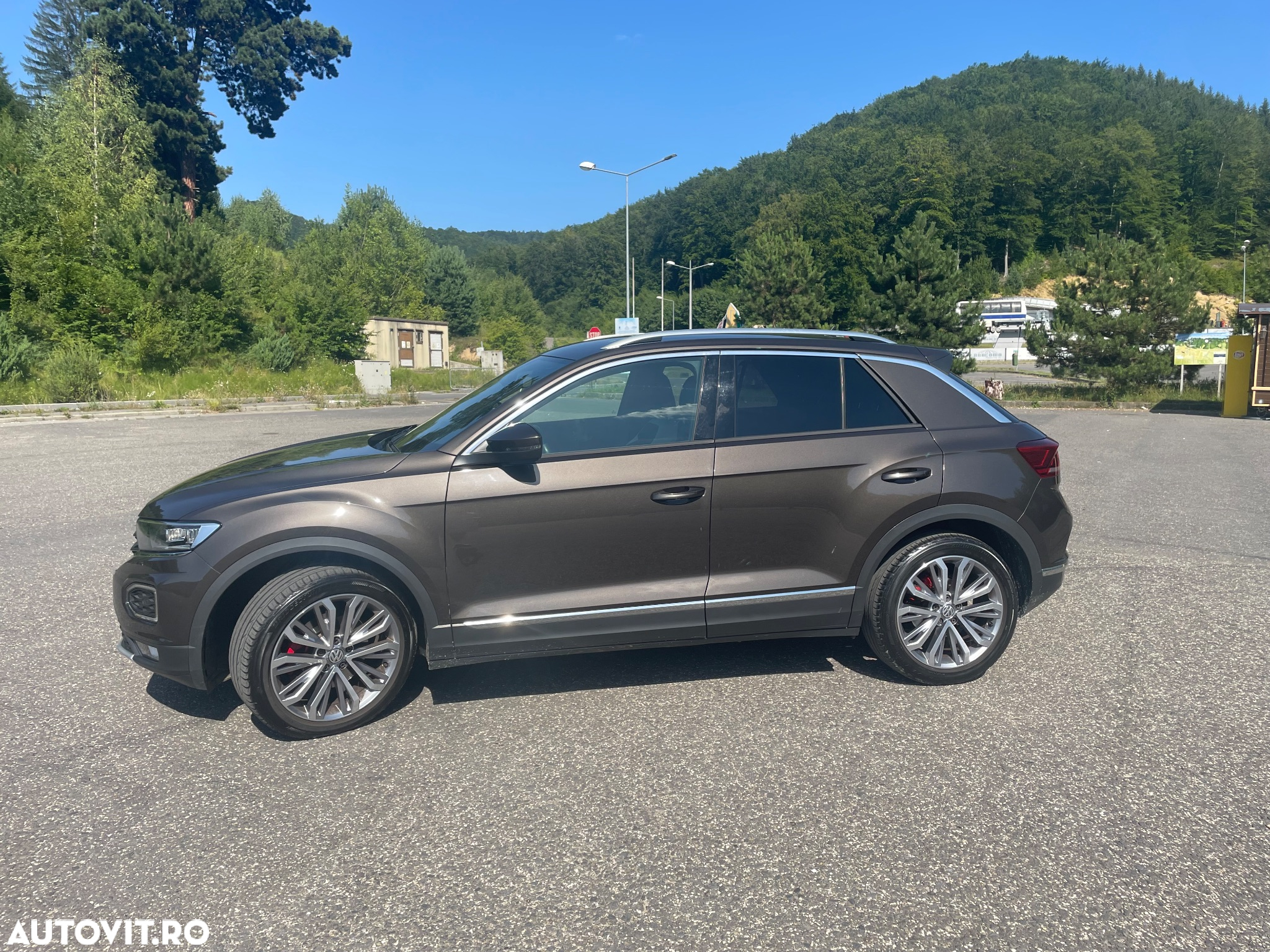 Volkswagen T-ROC - 4