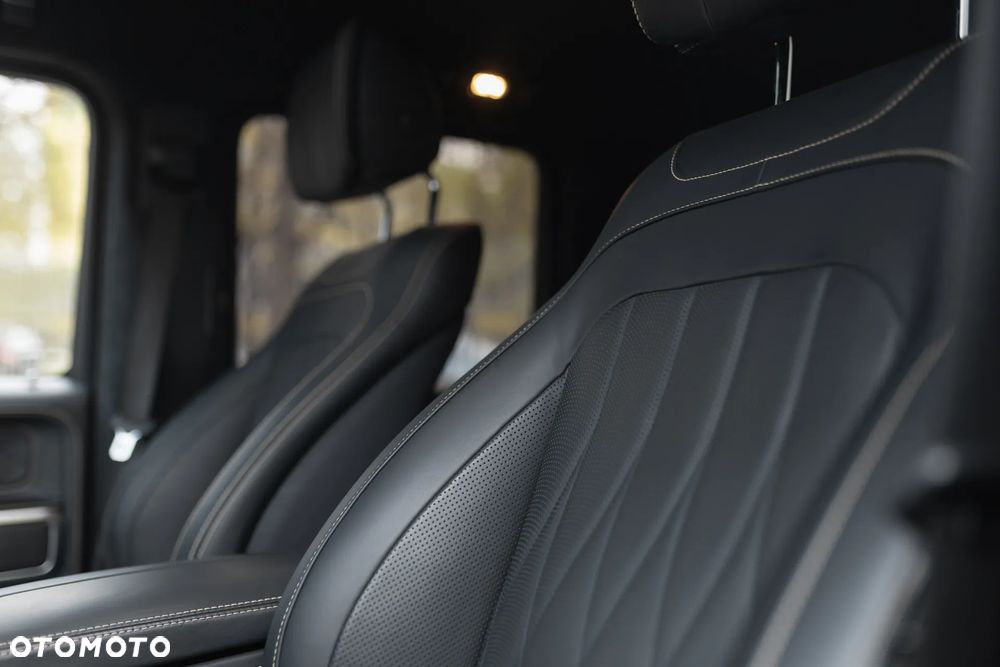Mercedes-Benz Klasa G 400 d Stronger Than Time Edition - 20