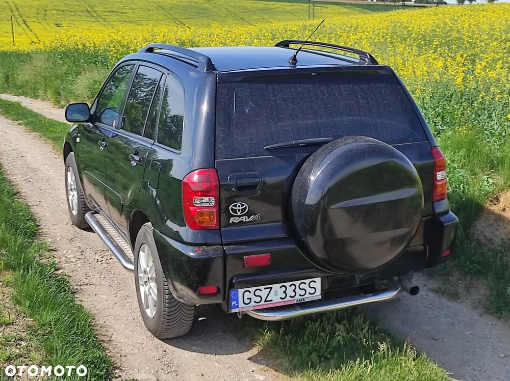 Toyota RAV4 2.0 VVT-i 4x4 - 10