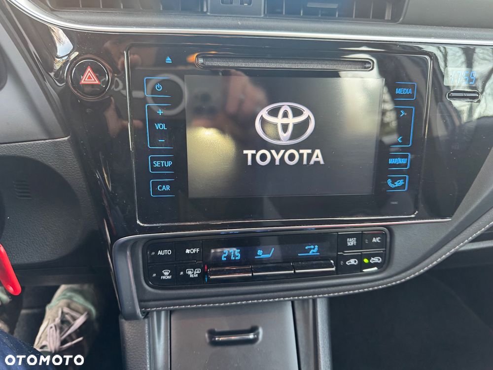 Toyota Auris 1.2 T Premium - 21
