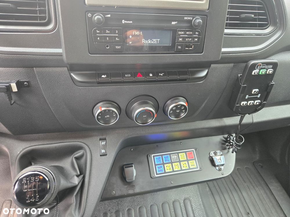 Renault Master Ambulans karetka Gwarancja - 5