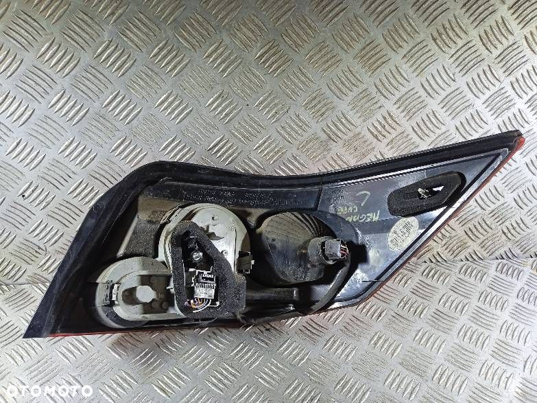 LAMPA LEWA TYLNA RENAULT MEGANE 2 - 2