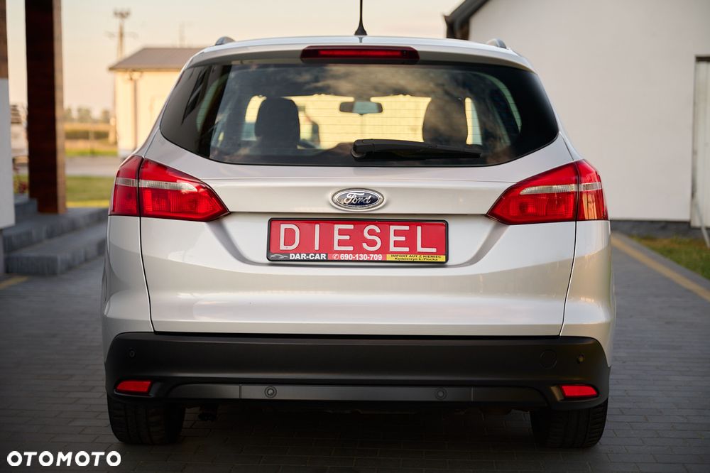 Ford Focus 1.5 TDCi Titanium ECOnetic ASS - 6
