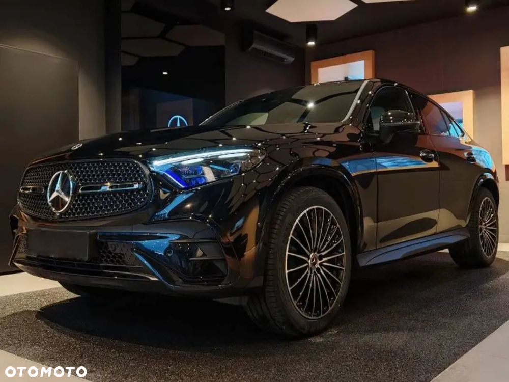 Mercedes-Benz GLC 220 d 4Matic 9G-TRONIC AMG Line Plus - 2