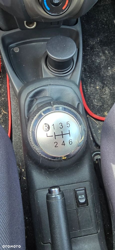 Daihatsu Charade - 18