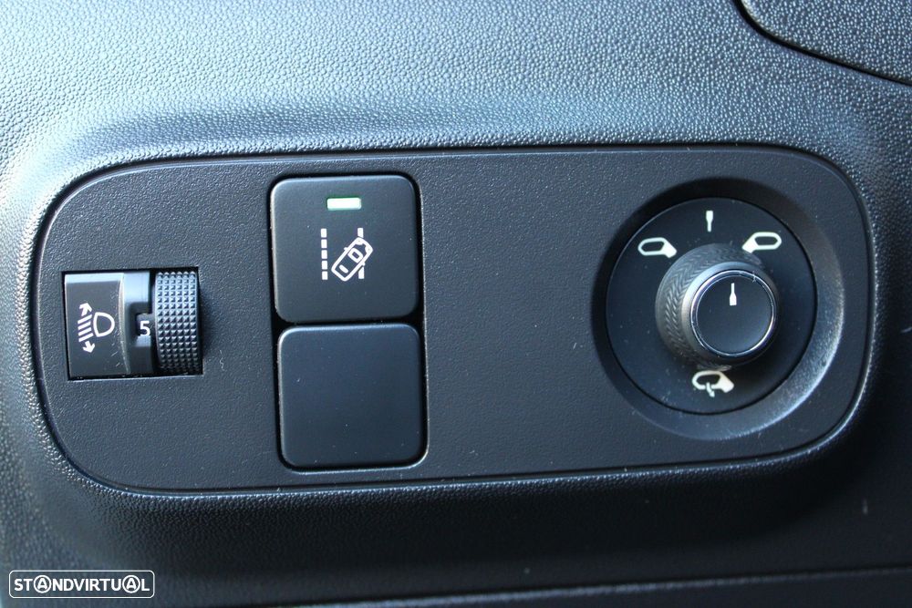 Citroën C3 1.2 PureTech Feel Pack - 19