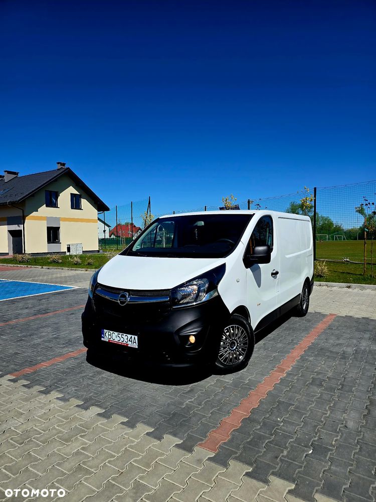 Opel Vivaro - 1