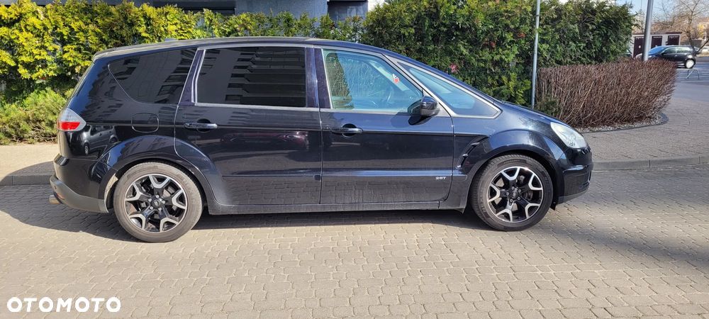 Ford S-Max 2.5 Titanium - 9