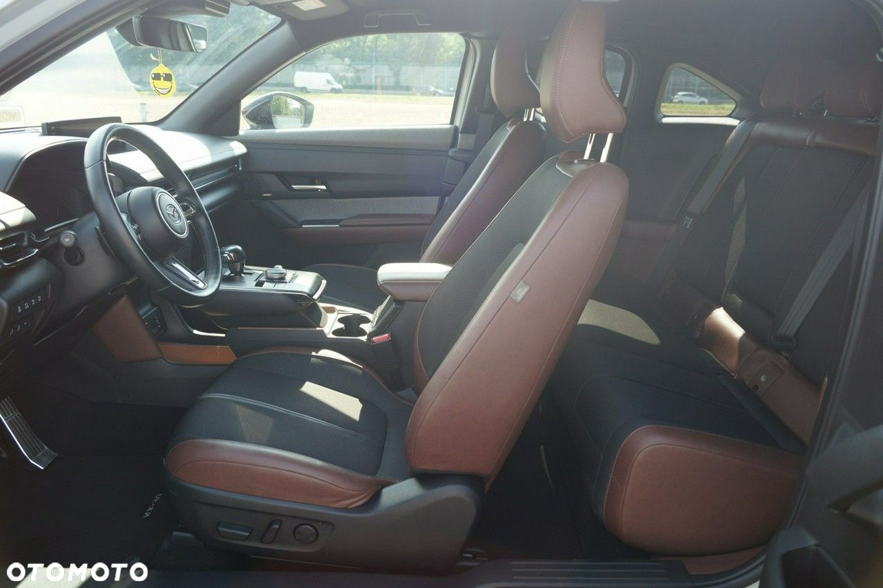 Mazda MX-30 - 6