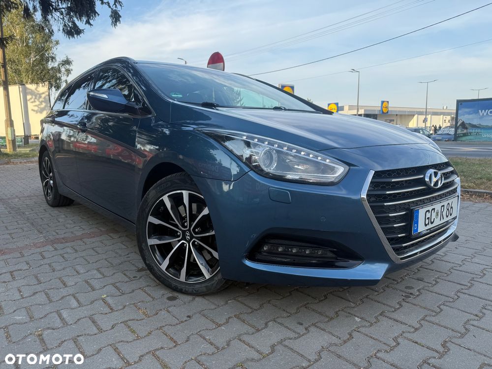 Hyundai i40 Kombi blue 1.7 CRDi DCT Premium - 4