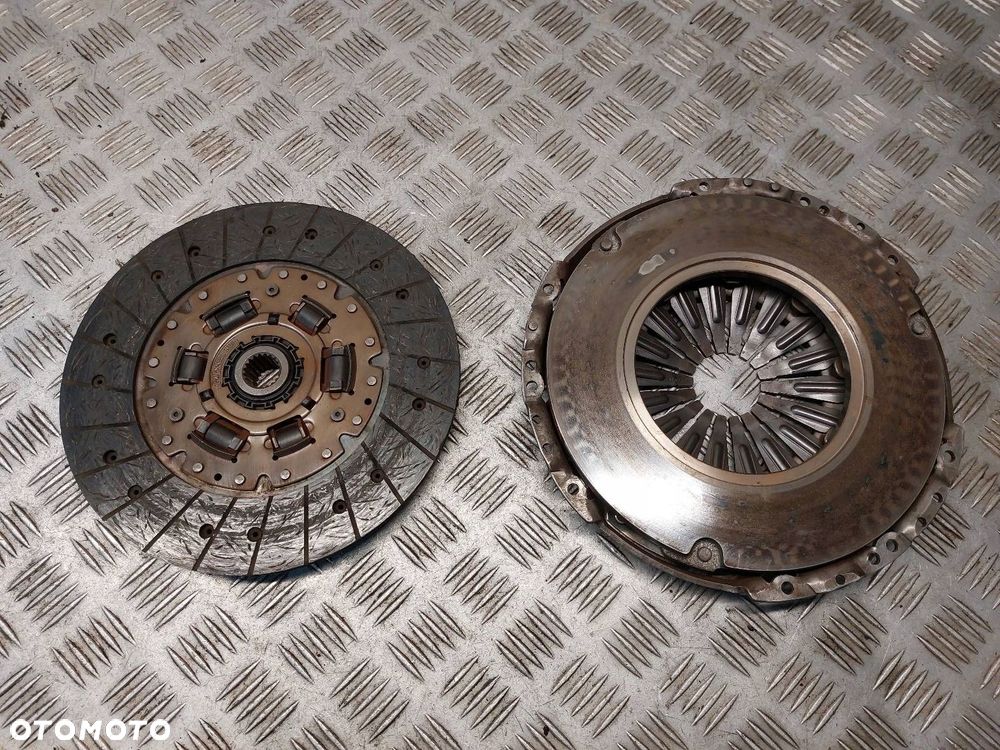 SPRZĘGŁO TARCZA + DOCISK  KIA PROCEED I 1.6 CRDI 23580 23560 - 4