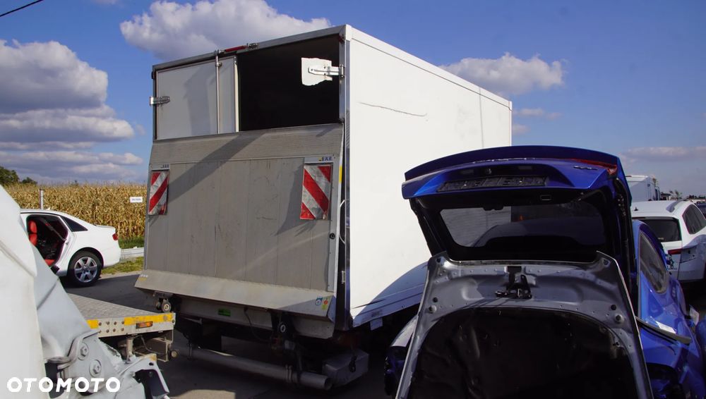 Auto na części - Ford Transit MK8 Lift 2.0 TDCI 131 KM BKFB KK2P-7000-EA 436 2019R Silnik Skrzynia Drzwi Lusterko Zderzak Błotnik Szyba Zabudowa Deska Kokpit Sterownik Moduł Czujnik Licznik Kierownica Panel - 4
