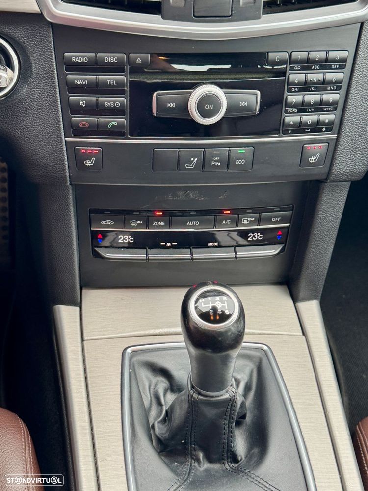 Mercedes-Benz E 200 - 18