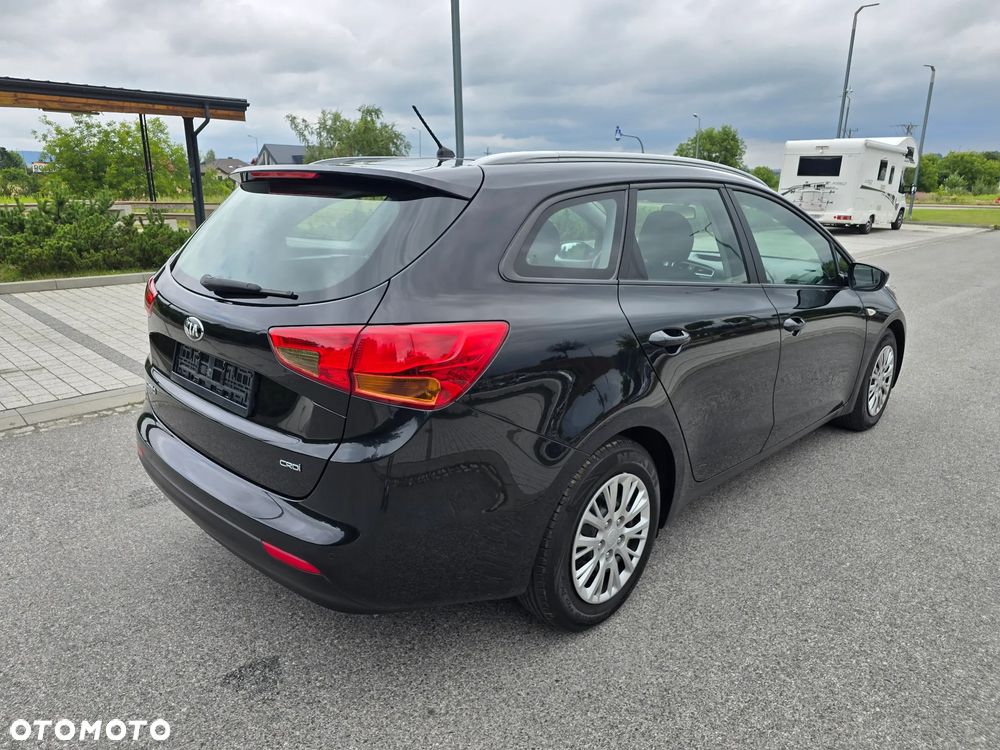 Kia Ceed 1.4 CRDi 90 Vision - 28