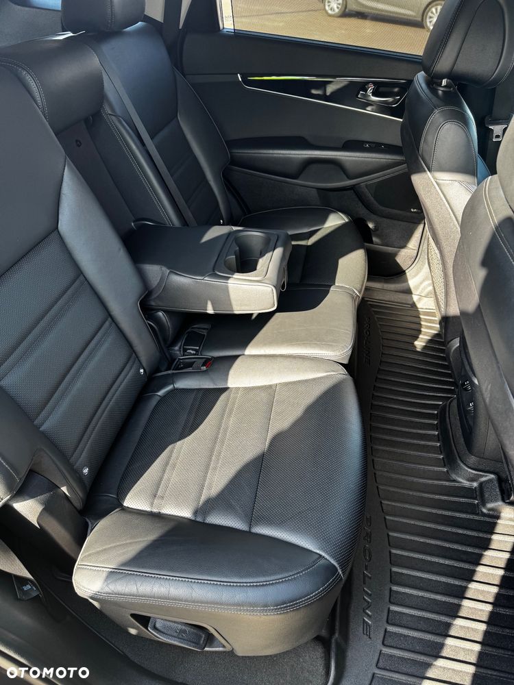 Kia Sorento 2.2 CRDi AWD Platinum Edition - 7