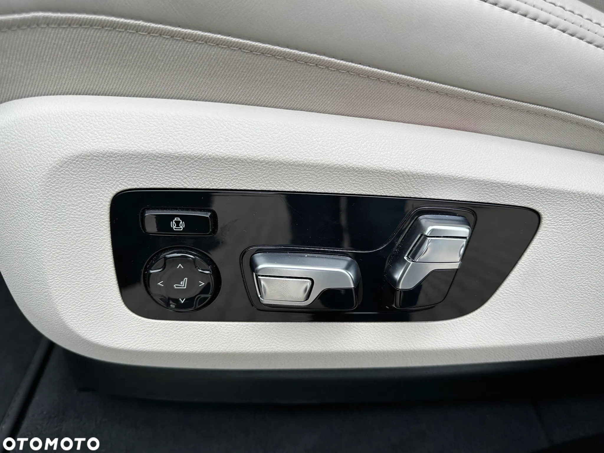 BMW X7 - 10