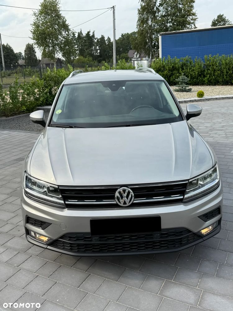 Volkswagen Tiguan 2.0 TDI SCR 4MOTION (BlueMotion Tech) Sound - 29