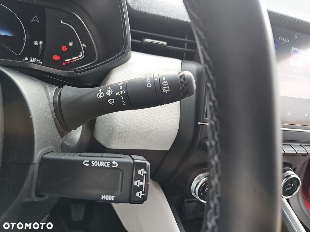 Renault Clio E-TECH 140 INTENS - 25