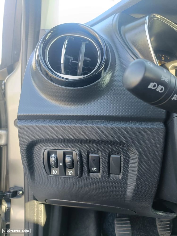 Renault Captur 1.5 dCi Sport - 14