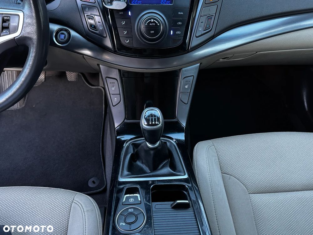 Hyundai i40 1.7 CRDi Comfort + - 12