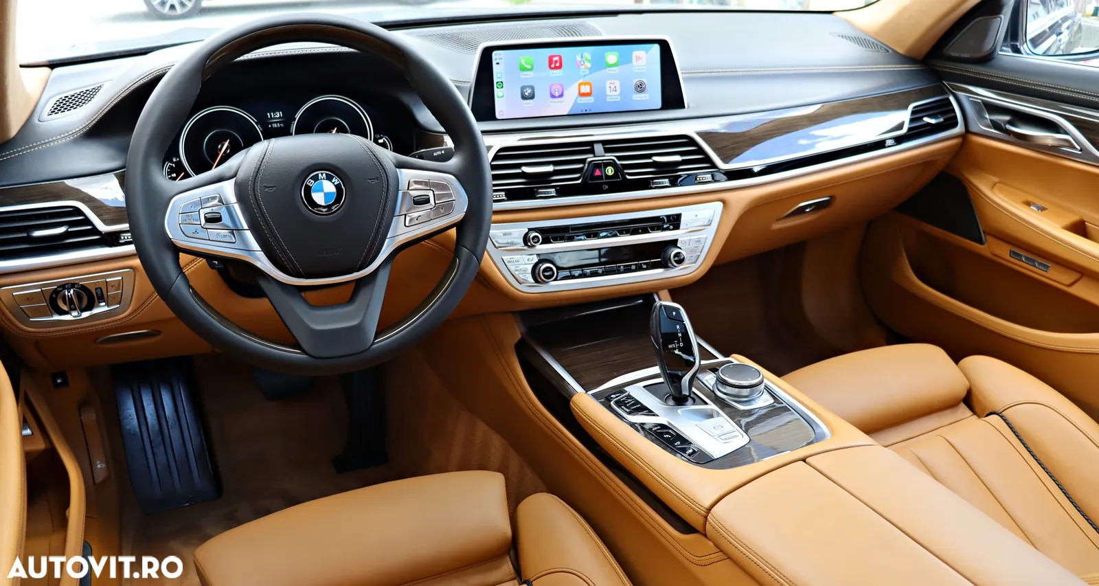 BMW Seria 7 740e iPerformance - 23