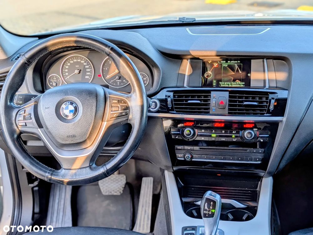 BMW X3 xDrive20d - 13