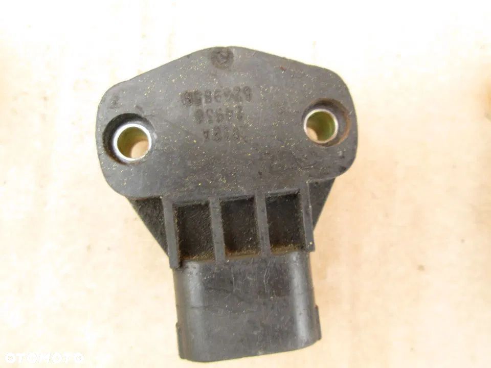 czujnik przepustnicy chrysler neon ii sebring m - 1