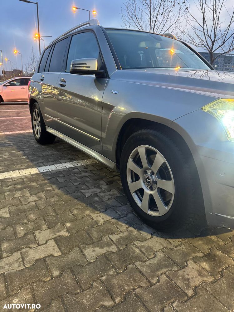 Mercedes-Benz GLK 250 CDI DPF 4Matic BlueEFFICIENCY 7G-TRONIC SPORT EDITION - 19