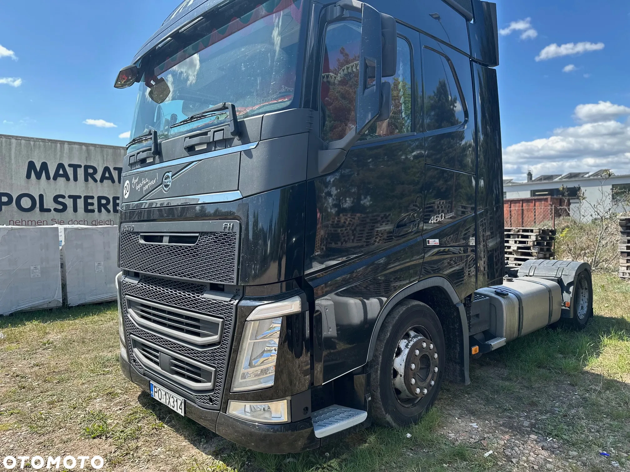 Volvo - 2