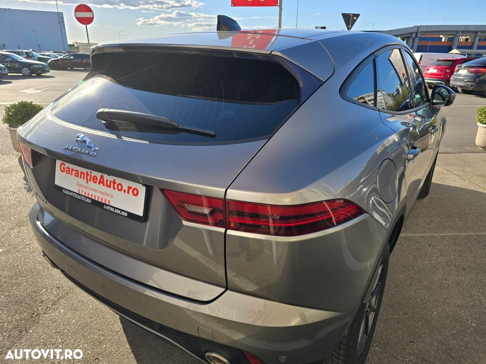 Jaguar E-Pace P200 AWD R-Dynamic HSE - 11