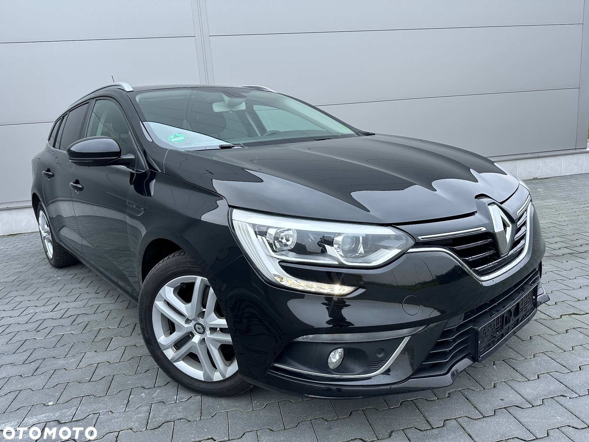 Renault Megane Grandtour ENERGY TCe 130 BUSINESS - 2