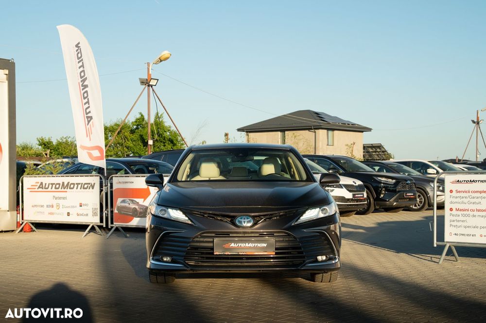 Toyota Camry 2.5 Dynamic - 21