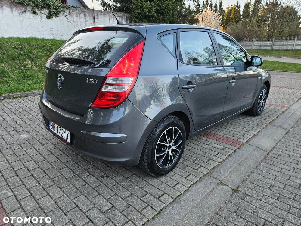 Hyundai i30 1.6 blue Classic - 19