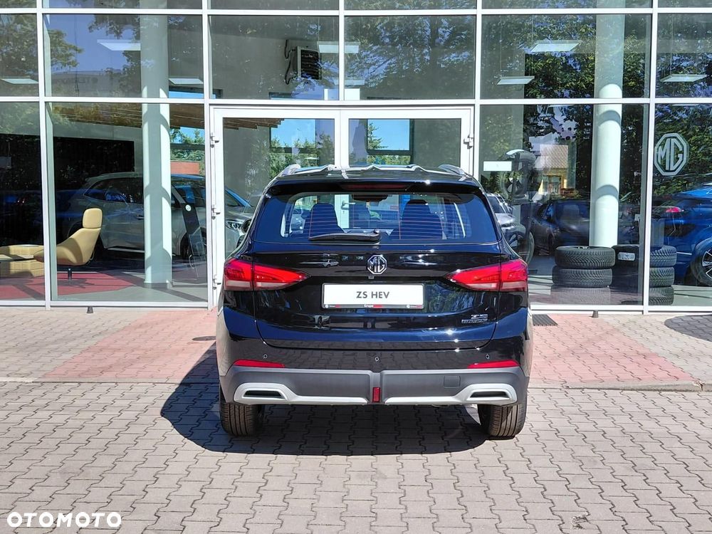 MG ZS 1.5 HEV+ Excite - 4