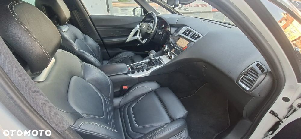 DS Automobiles DS 5 - 8