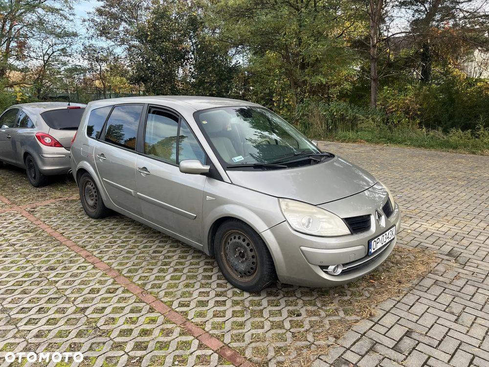 Renault Scenic - 2