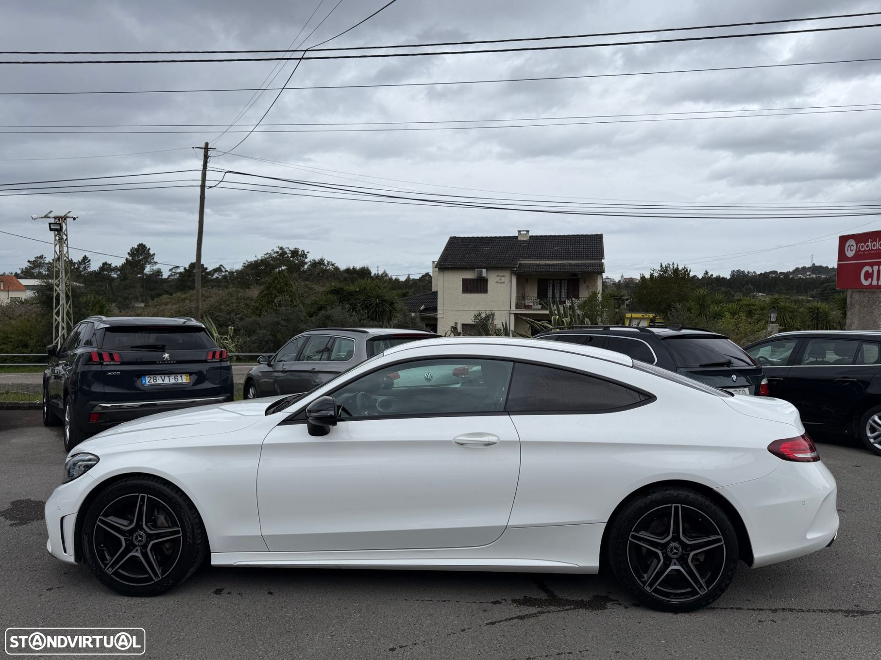 Mercedes-Benz C 220 d AMG Line - 4