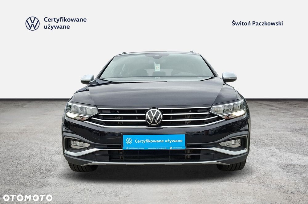 Volkswagen Passat - 8