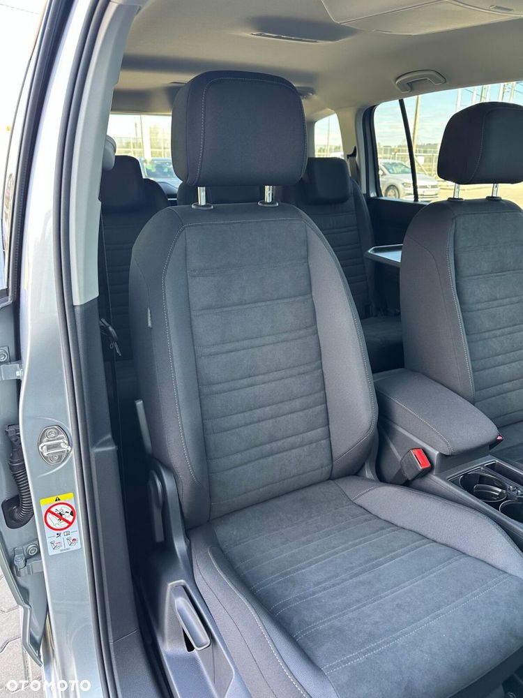 Volkswagen Touran 1.5 TSI EVO Comfortline Plus DSG - 22