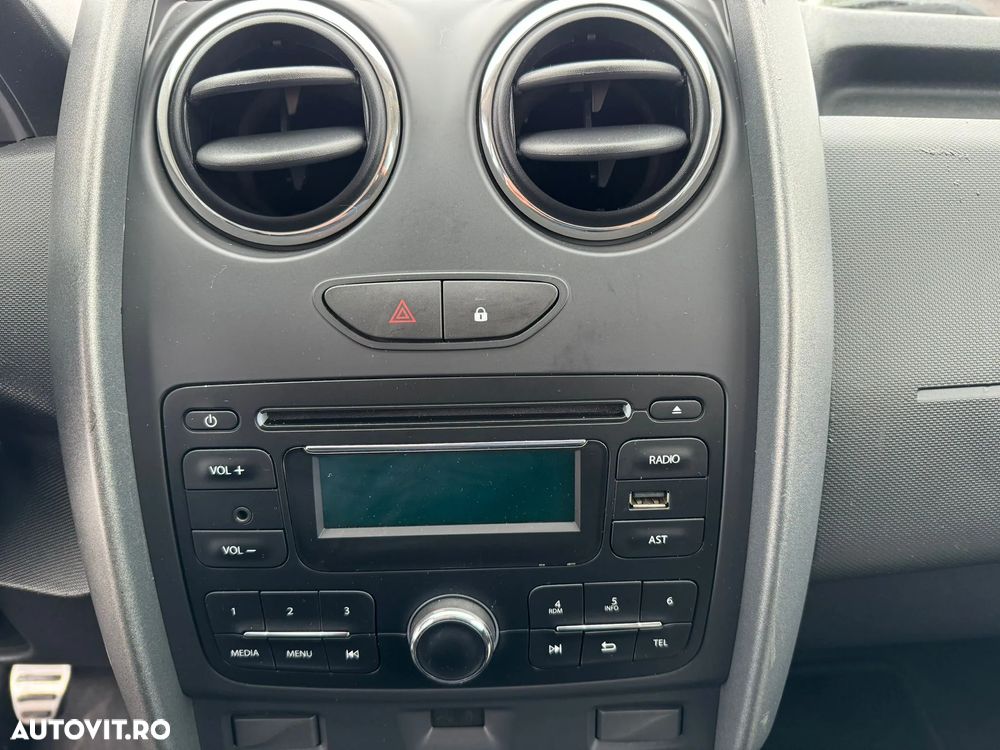 Dacia Duster dCi 90 FAP 4x2 Ambiance - 29