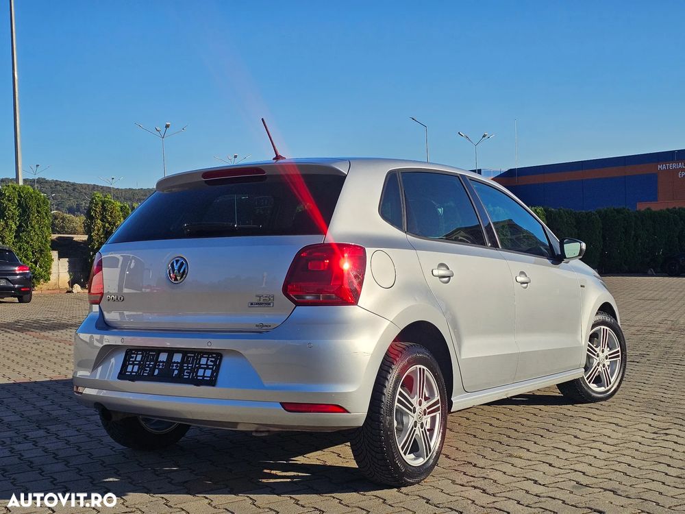 Volkswagen Polo 1.2 TSI Blue Motion Technology DSG Lounge - 3